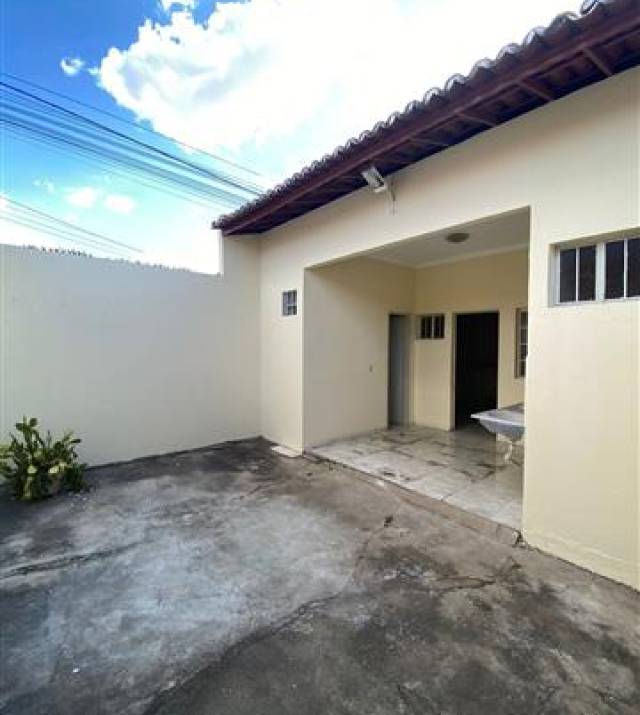 WhatsApp Image 2025-10-20 at 08.19.56 2.jpeg